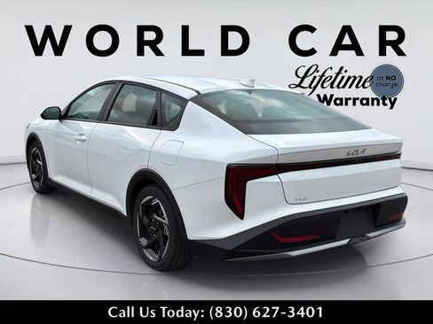Certified 2025 Kia K4 EX FWD image 11
