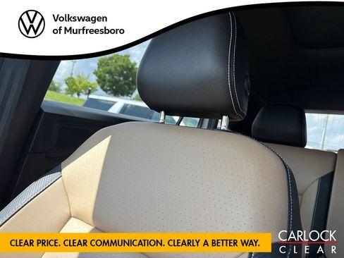 Certified 2023 Volkswagen Atlas Cross Sport SEL R-Line AWD/4WD image 29