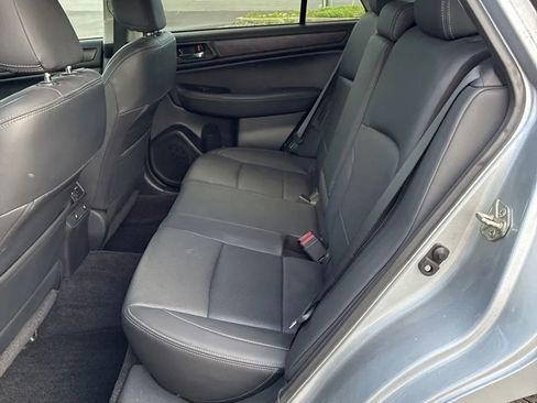 Used 2015 Subaru Outback 2.5i Limited AWD/4WD image 23