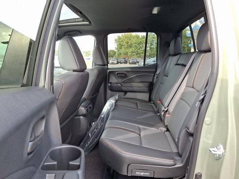 2026 Honda Ridgeline TrailSport photo 3