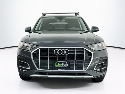 Used 2023 Audi Q5 2.0T Premium w/ Convenience Package AWD/4WD image 2