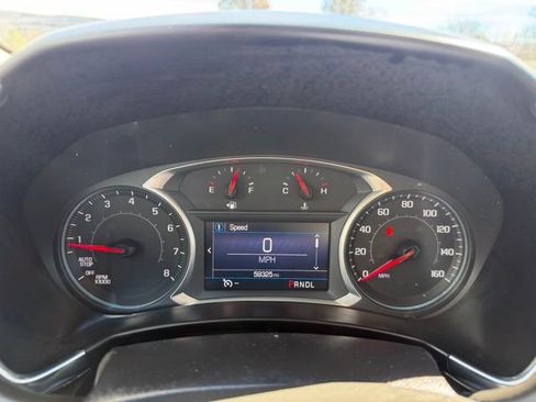 Used 2022 Chevrolet Equinox LS AWD/4WD image 29