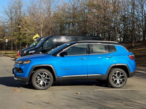 New 2026 Jeep Compass Limited image 11