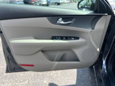 Certified 2021 Kia Forte LXS FWD image 24