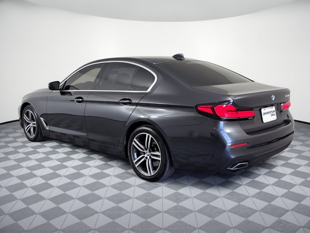 Used 2023 BMW 530i w/ Premium Package RWD image 3