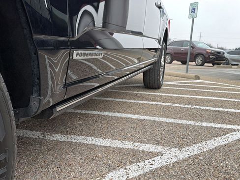 Used 2021 Ford F150 Platinum w/ Equipment Group 701A High image 12