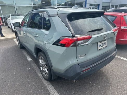 Used 2021 Toyota RAV4 XLE Premium AWD/4WD image 6