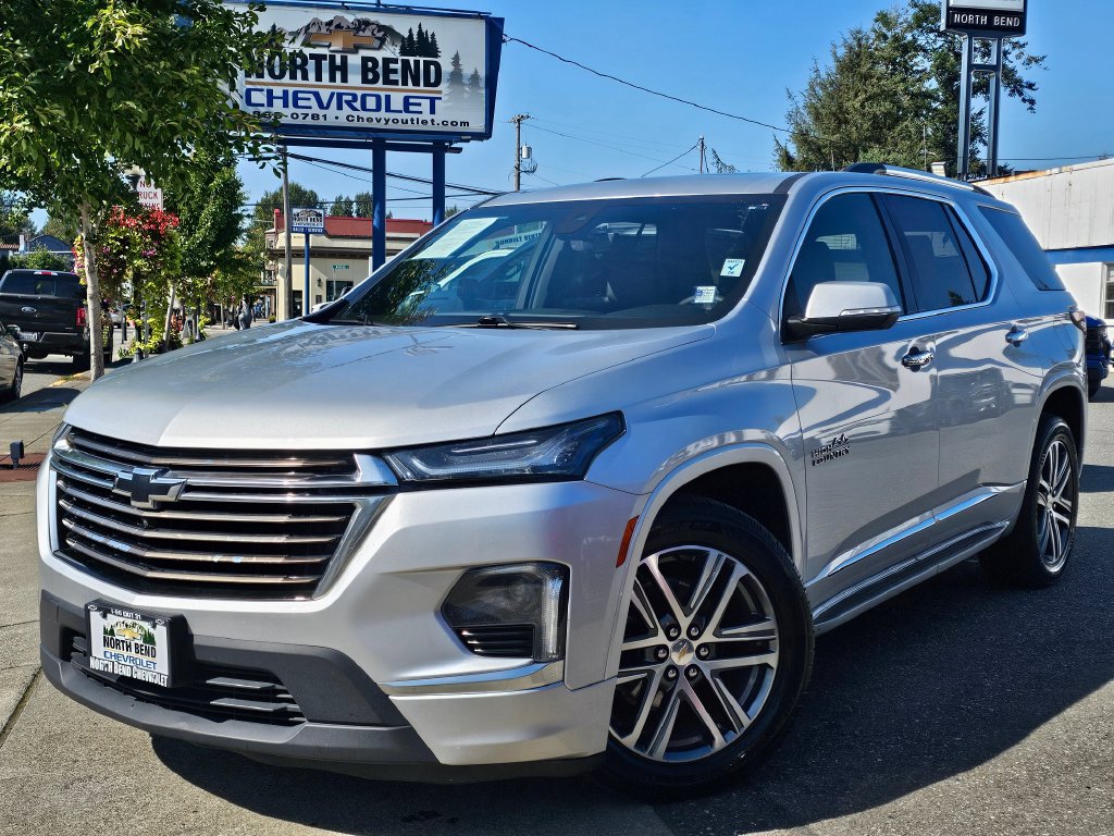 Used 2022 Chevrolet Traverse High Country AWD/4WD image 1