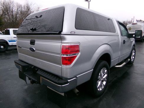 Used 2010 Ford F150 XLT image 9