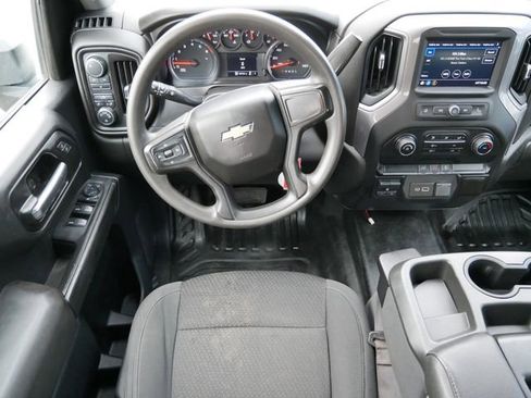 Used 2021 Chevrolet Silverado 2500 W/T w/ WT Convenience Package image 9