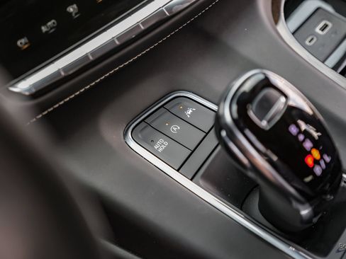Used 2023 Cadillac Escalade Sport Platinum AWD/4WD image 57