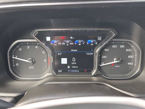 Used 2021 GMC Yukon XL Denali w/ Advanced Technology Package image 21