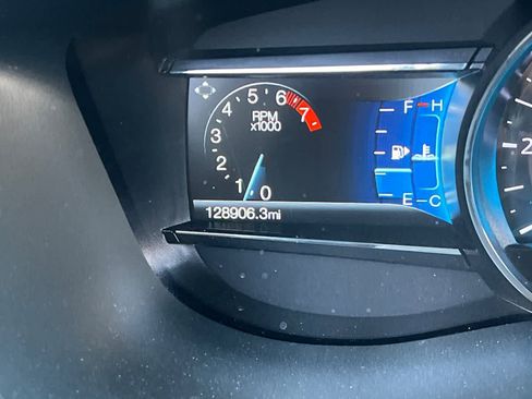 Used 2018 Ford Explorer Sport w/ Equipment Group 401A image 24