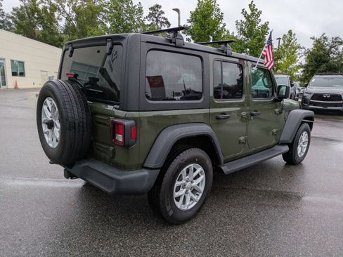 Used 2023 Jeep Wrangler Unlimited Sport AWD/4WD image 4