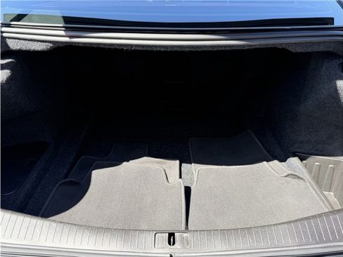 Used 2018 Cadillac CTS Luxury RWD image 25