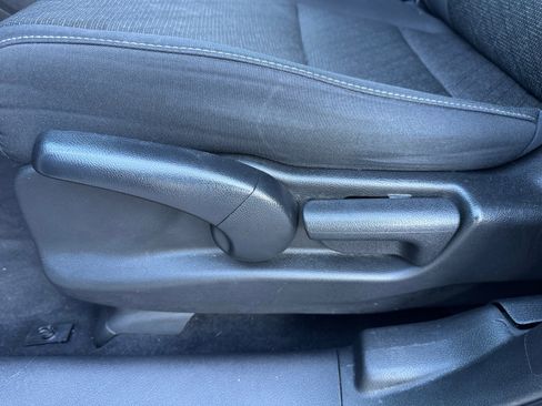 Used 2021 Honda Ridgeline Sport image 14