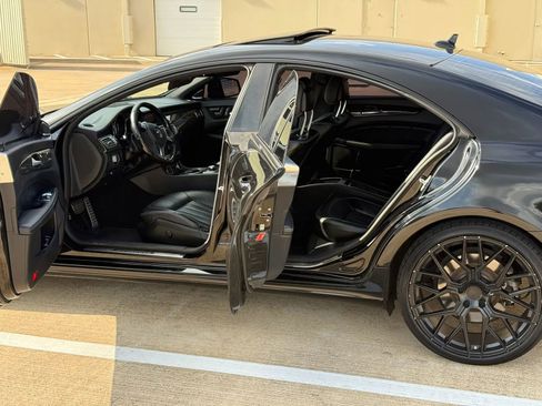 Used 2014 Mercedes-Benz CLS 550 image 11