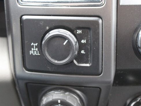 Used 2020 Ford F150 XLT w/ Equipment Group 302A Luxury image 34