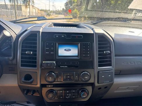 Used 2017 Ford F350 XL w/ Power Equipment Group RWD image 15