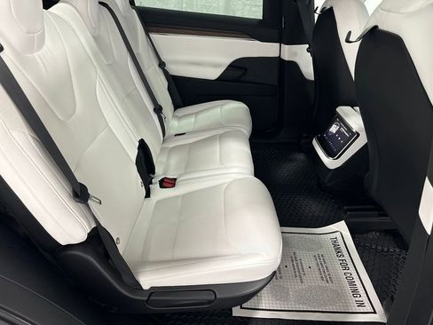 Used 2022 Tesla Model X AWD/4WD image 46