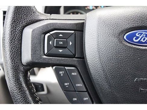 Used 2016 Ford F150 XLT w/ Equipment Group 301A Mid RWD image 18