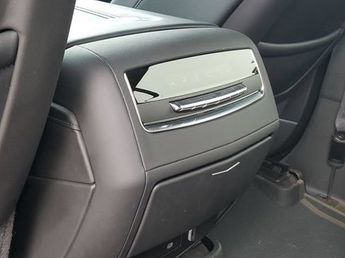 Certified 2023 Cadillac Escalade Sport w/ LPO, ONYX Package AWD/4WD image 30