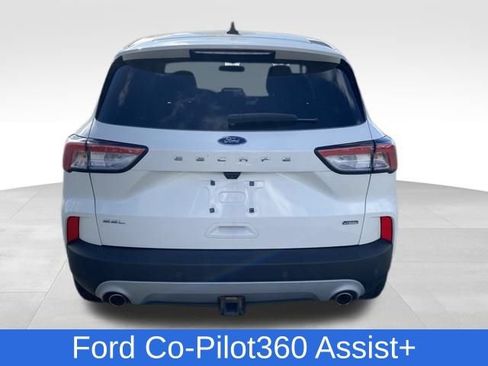 Used 2022 Ford Escape SEL w/ Technology Package FWD image 3