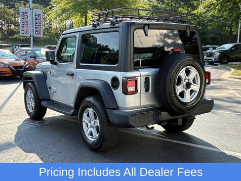 Used 2023 Jeep Wrangler Sport AWD/4WD image 4