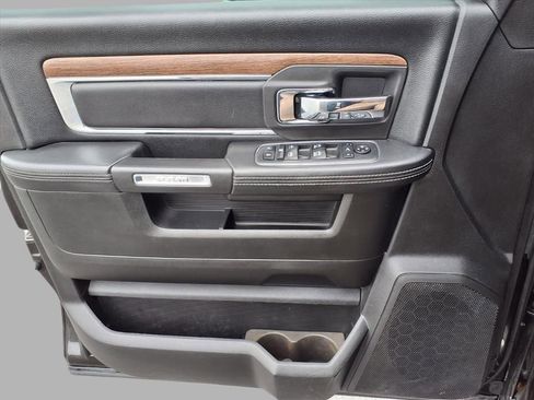 Used 2018 RAM 2500 Laramie image 16