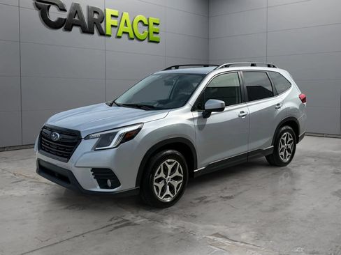 Used 2023 Subaru Forester Premium AWD/4WD image 5