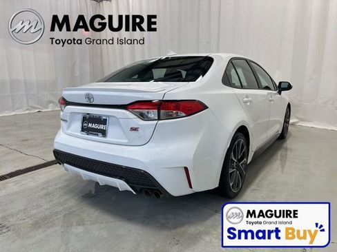 Used 2020 Toyota Corolla SE w/ SE Premium Package image 37