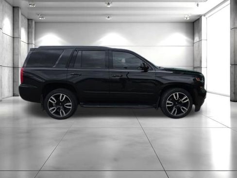 Used 2018 Chevrolet Tahoe Premier w/ RST 6.2L Performance Edition AWD/4WD image 6