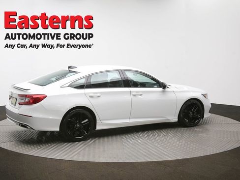 Used 2022 Honda Accord Sport image 41