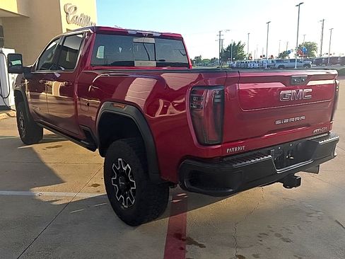 Used 2024 GMC Sierra 2500 AT4X AWD/4WD image 17