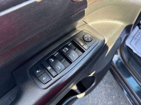 Used 2015 Jeep Grand Cherokee Altitude image 14