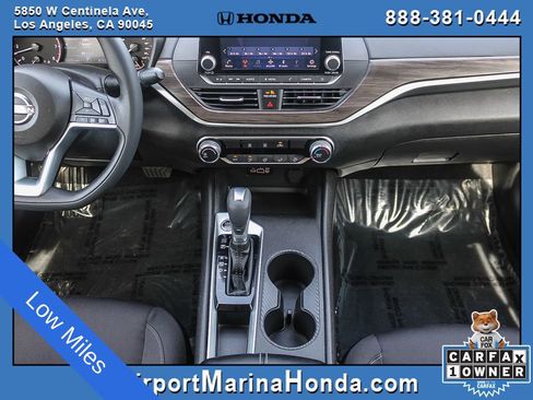 Used 2025 Nissan Altima 2.5 SV image 4