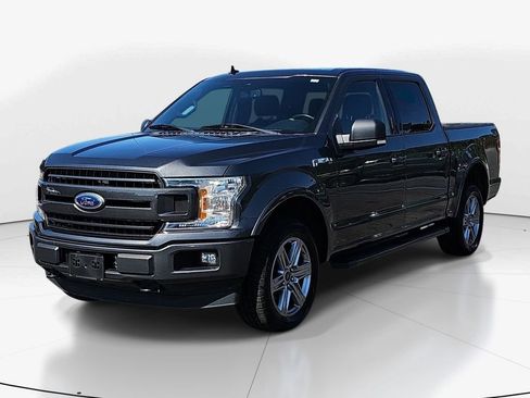 Used 2019 Ford F150 XLT w/ Equipment Group 302A Luxury AWD/4WD image 11