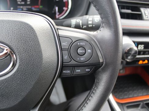 Used 2024 Toyota RAV4 Adventure image 29