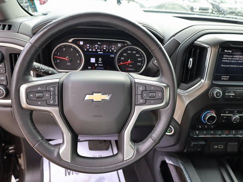 Used 2020 Chevrolet Silverado 3500 LTZ w/ LTZ Plus Package image 14