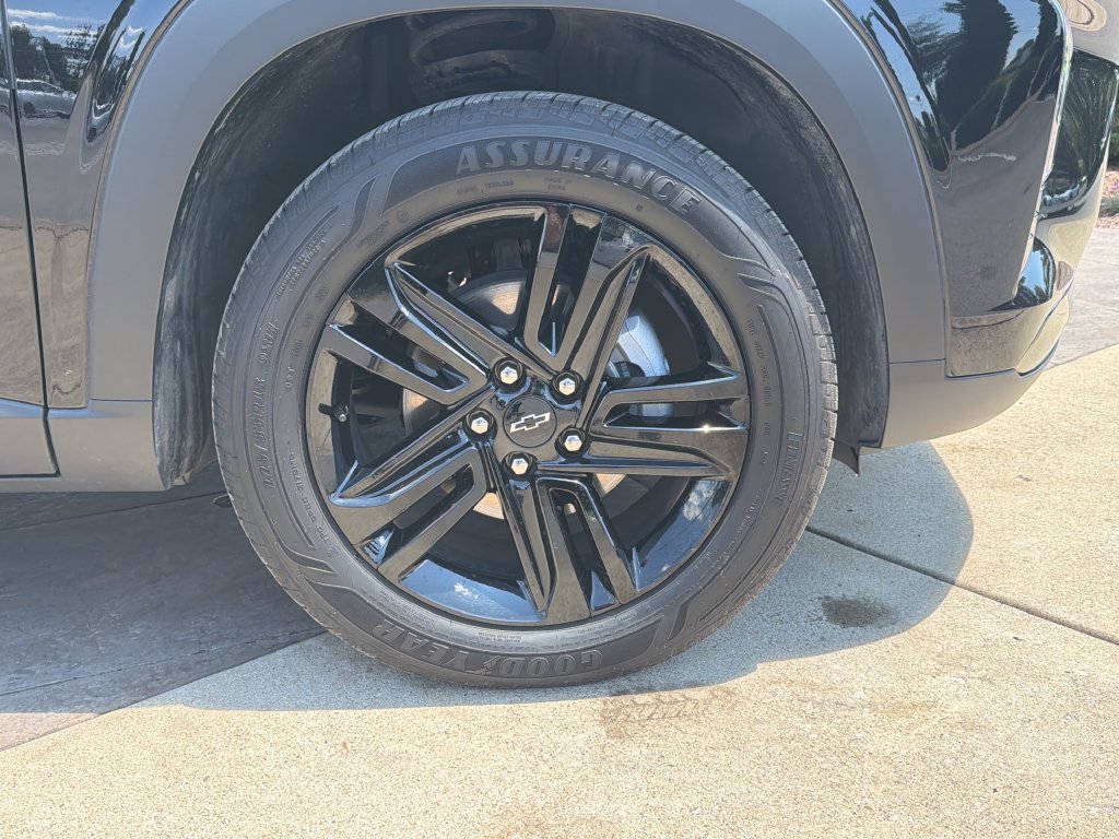 Used 2025 Chevrolet Trax ACTIV w/ Driver Confidence Package FWD image 15
