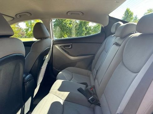 Used 2012 Hyundai Elantra GLS w/ Preferred Pkg 3 FWD image 15