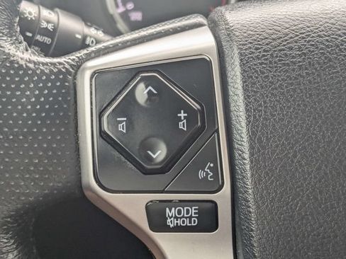Used 2023 Toyota 4Runner Limited AWD/4WD image 26