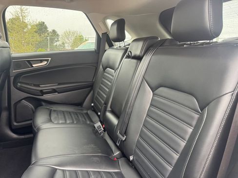 Used 2022 Ford Edge SEL w/ Convenience Package AWD/4WD image 8