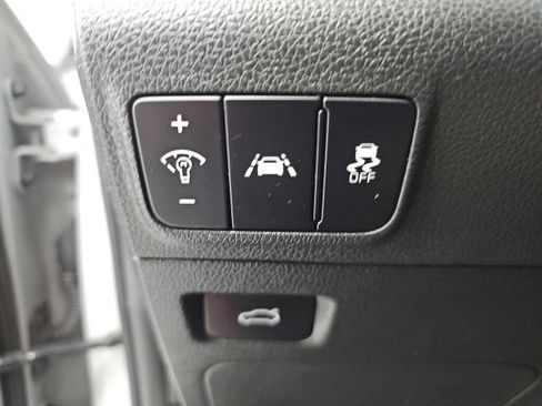 Used 2022 Kia K5 GT-Line AWD/4WD image 16