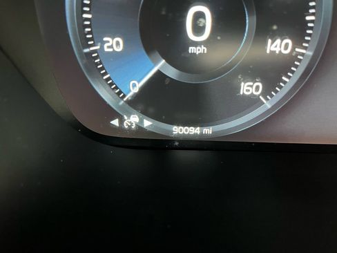 Used 2019 Volvo XC60 T6 Inscription w/ Protection Package Premier image 16