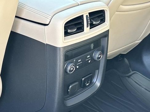 Used 2017 Buick Envision Premium AWD/4WD image 19