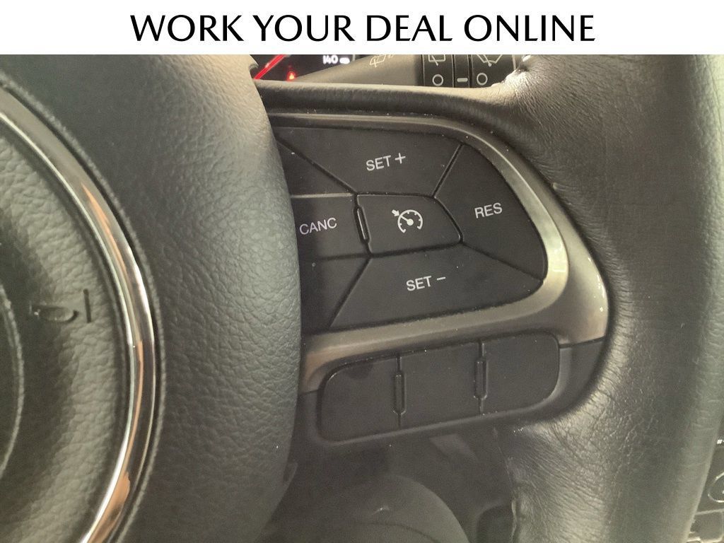 Used 2021 Jeep Renegade Limited AWD/4WD image 19