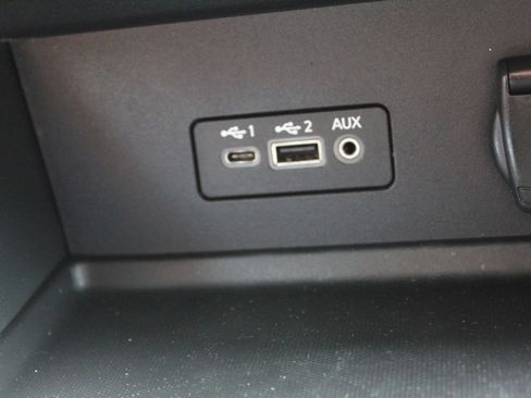 Used 2022 Nissan Sentra SV FWD image 22