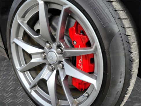 Used 2025 Dodge Charger R/T Scat Pack w/ Track Pack image 10