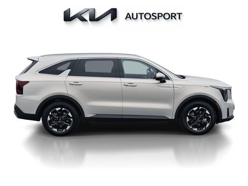 New 2026 Kia Sorento S FWD image 7